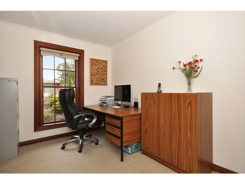 13 YORK DRIVE, Flagstaff Hill SA 5159