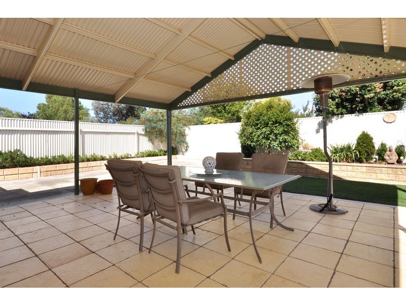 68 Delta Crescent, Aberfoyle Park SA 5159