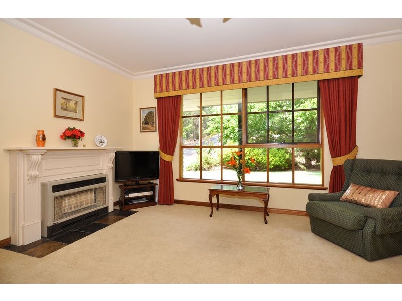 11 Pritchard Court, Flagstaff Hill SA 5159