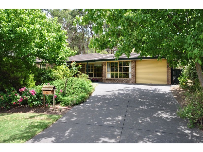 11 Pritchard Court, Flagstaff Hill SA 5159