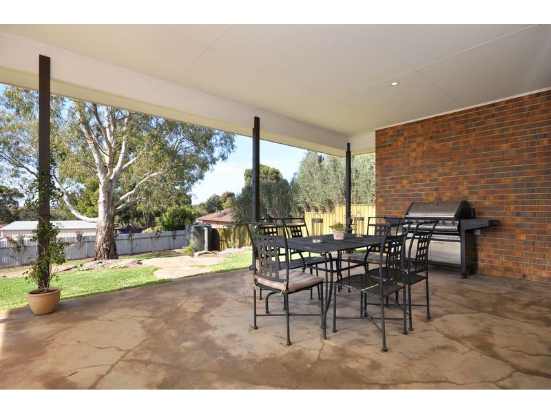 77B Taylors Road East, Aberfoyle Park SA 5159