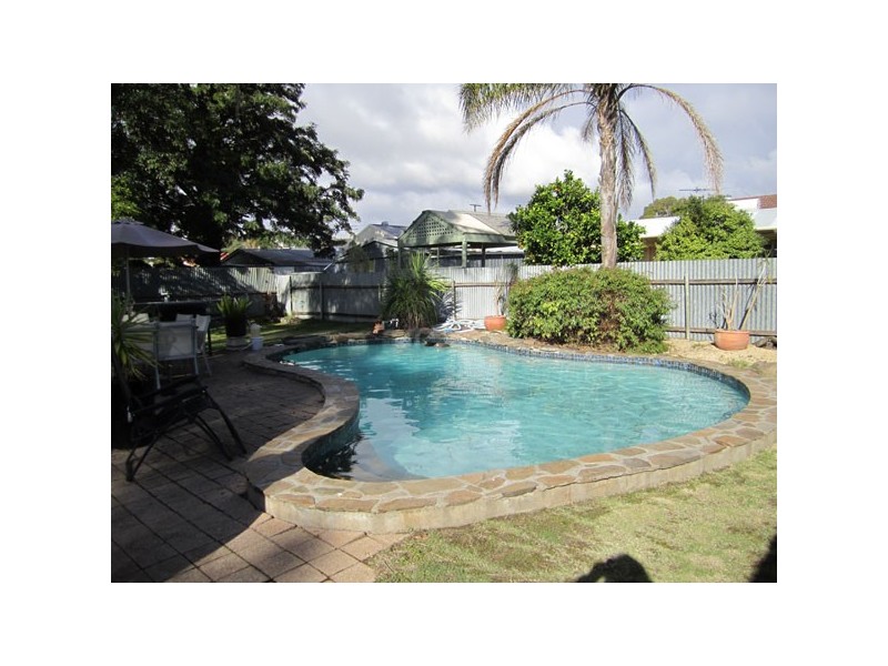 18 Cunningham Street, Morphett Vale SA 5162