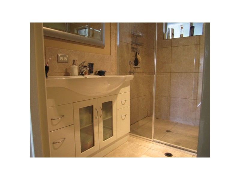 18 Cunningham Street, Morphett Vale SA 5162