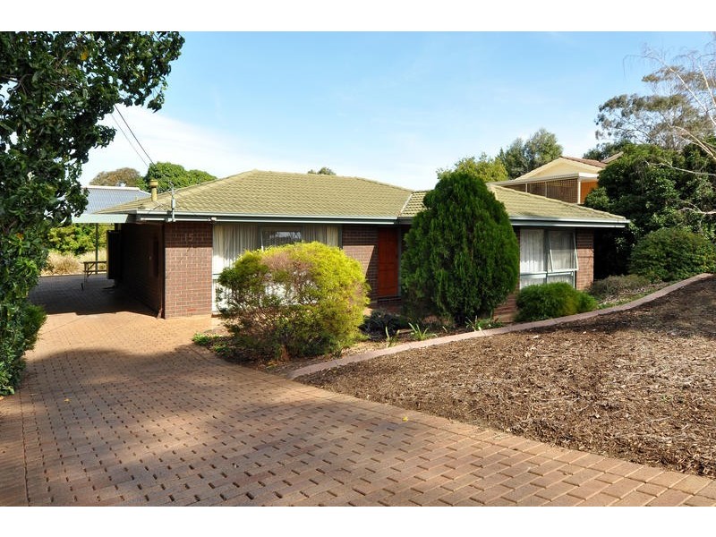 15 Waterview Crescent, O’halloran Hill SA 5158