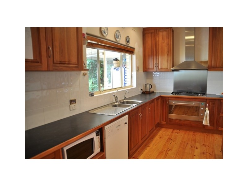 10 Lovely Valley Road, Flagstaff Hill SA 5159