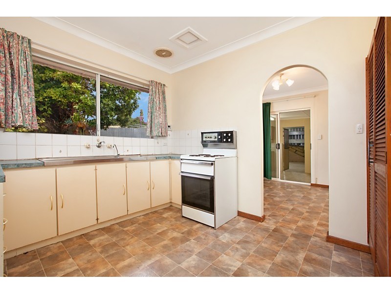 17 Village Road, Hackham West SA 5163