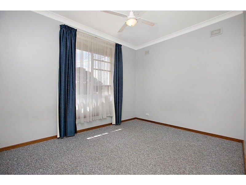 17 Village Road, Hackham West SA 5163