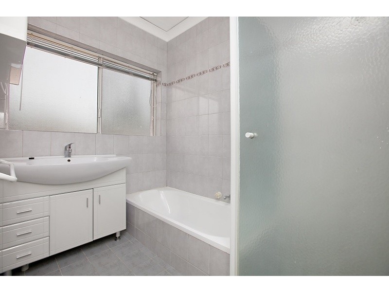 17 Village Road, Hackham West SA 5163