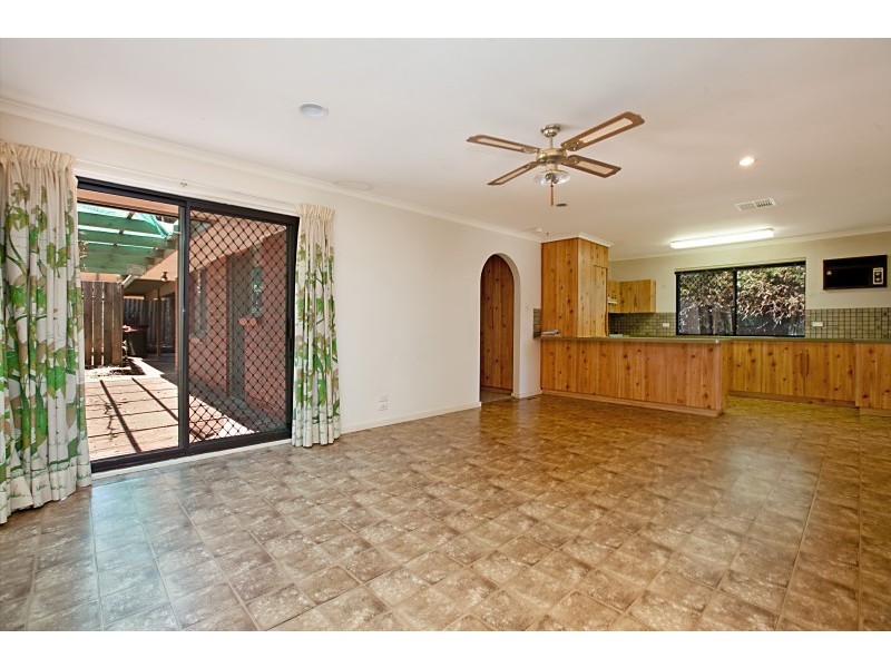 2 Archer Court, Morphett Vale SA 5162