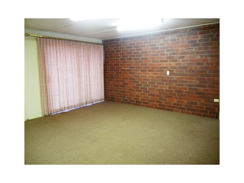 1 Maralyn Place, Aberfoyle Park SA 5159