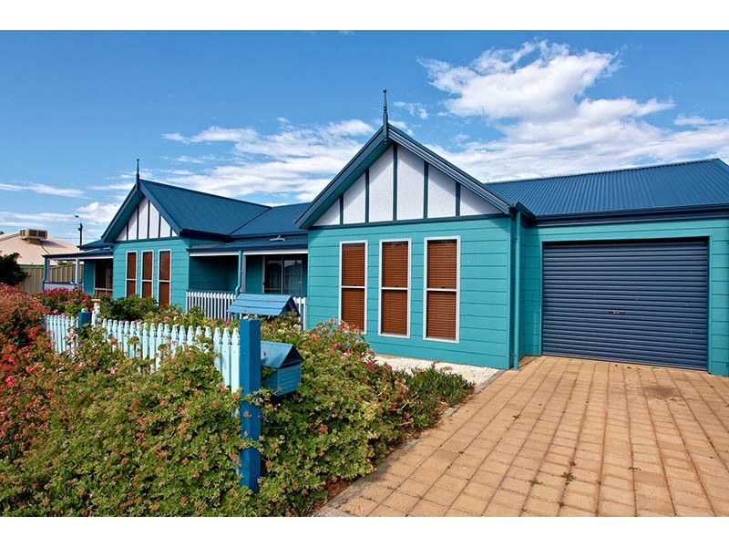 40 Dodd Avenue, Christies Beach SA 5165
