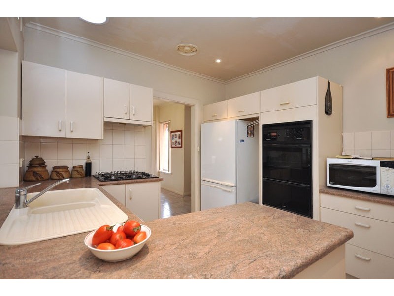 39 Wakefield Avenue, Morphett Vale SA 5162