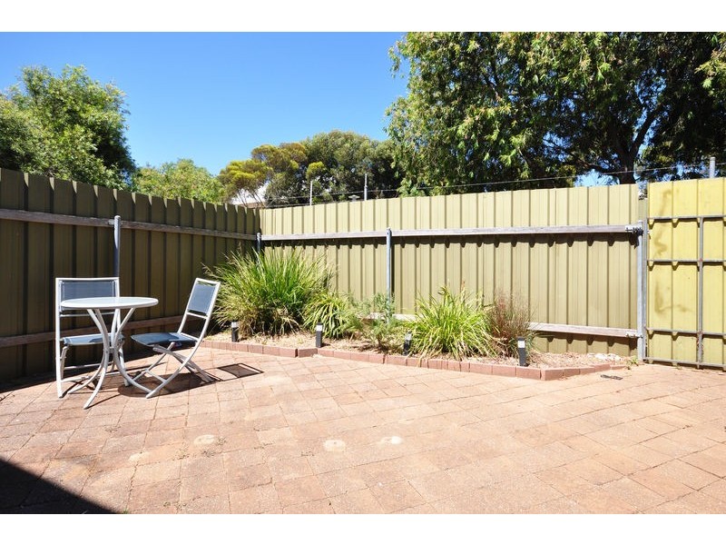 16/27 Epstein Drive, Morphett Vale SA 5162