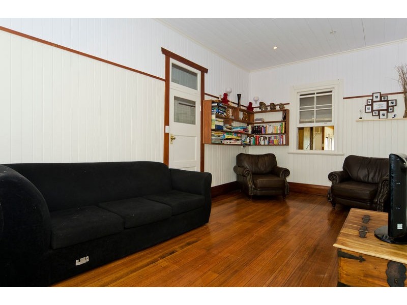 4 Second Avenue, Moana SA 5169