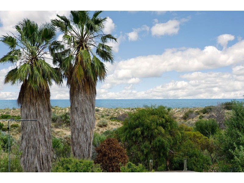 4 Second Avenue, Moana SA 5169