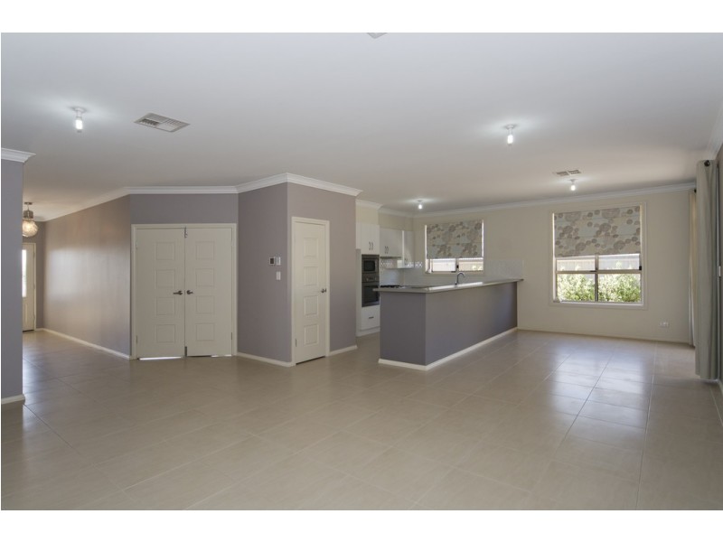 34 Parri Link, Noarlunga Downs SA 5168
