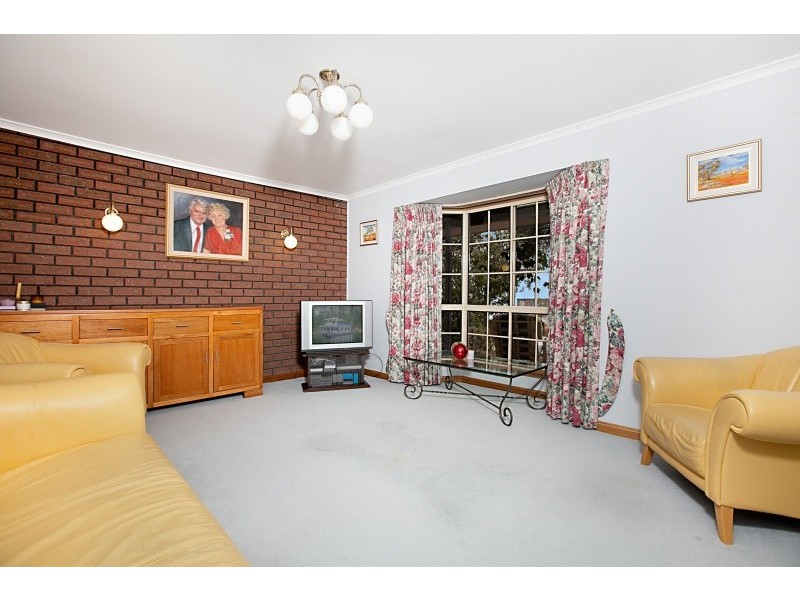 4 Willow  Way, Aberfoyle Park SA 5159