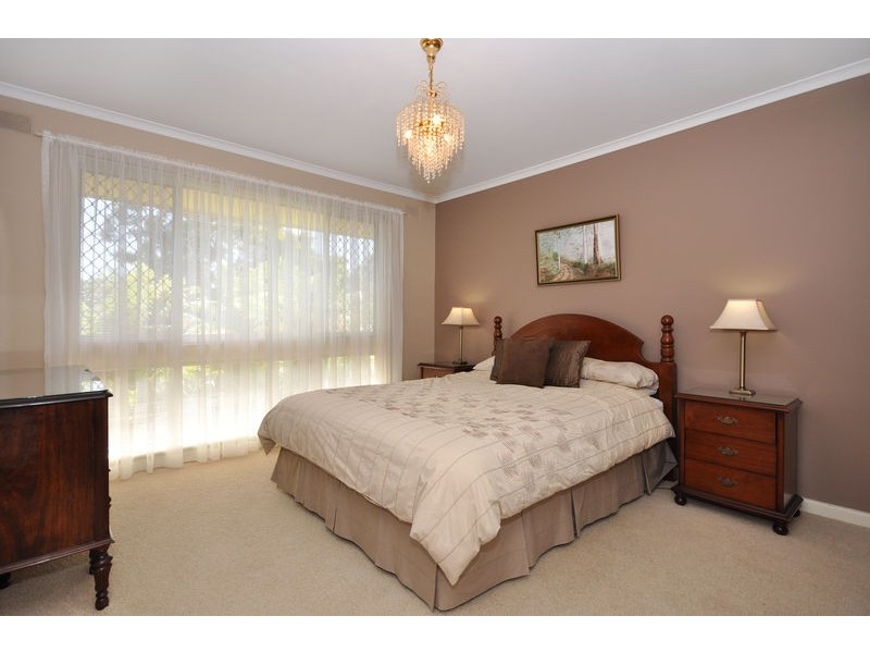 19 Bellaview Road, Flagstaff Hill SA 5159