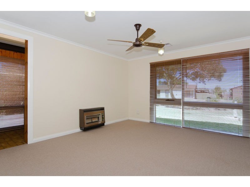 33 Tingira Drive, O’sullivan Beach SA 5166