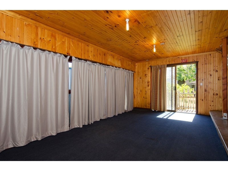 33 Tingira Drive, O’sullivan Beach SA 5166