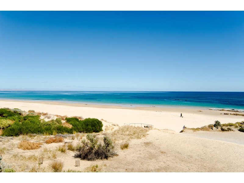 33 Tingira Drive, O’sullivan Beach SA 5166