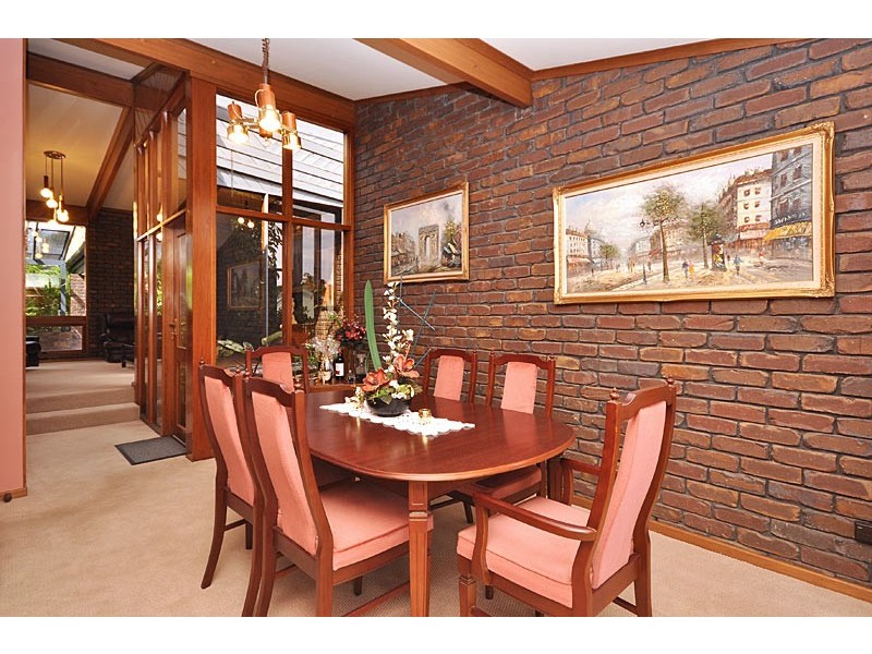 28 Grevillea Road, Aberfoyle Park SA 5159