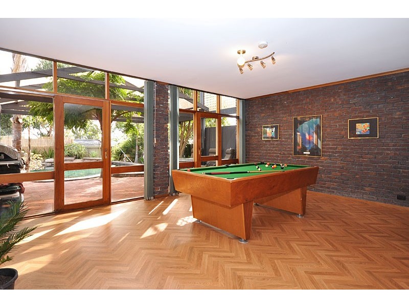 28 Grevillea Road, Aberfoyle Park SA 5159