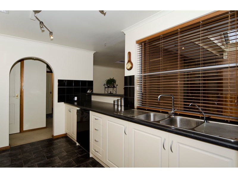 265 Commercial Road, Seaford SA 5169