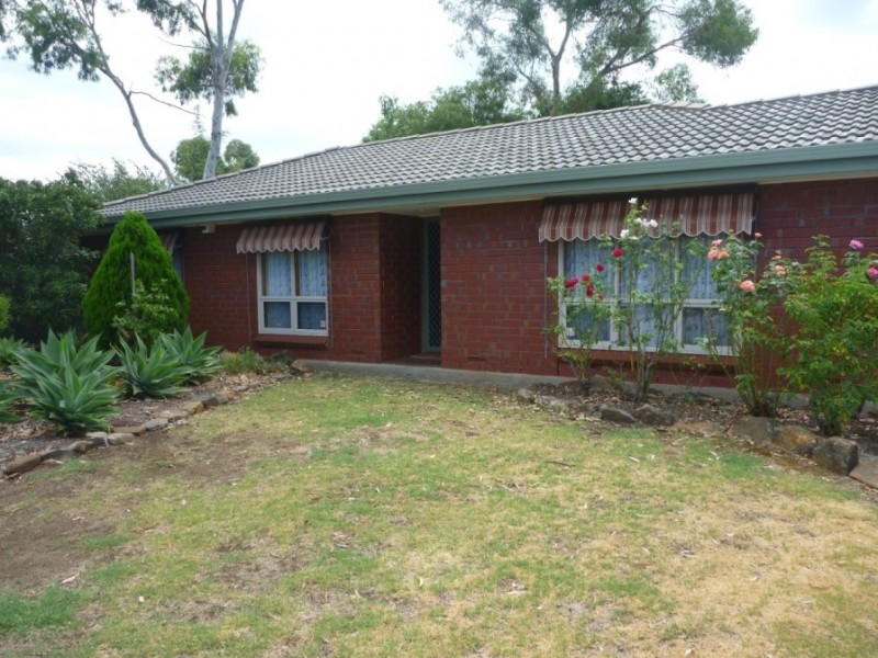 8 Ona Court, Aberfoyle Park SA 5159