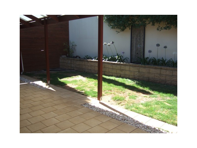 28 Estate Drive, Flagstaff Hill SA 5159