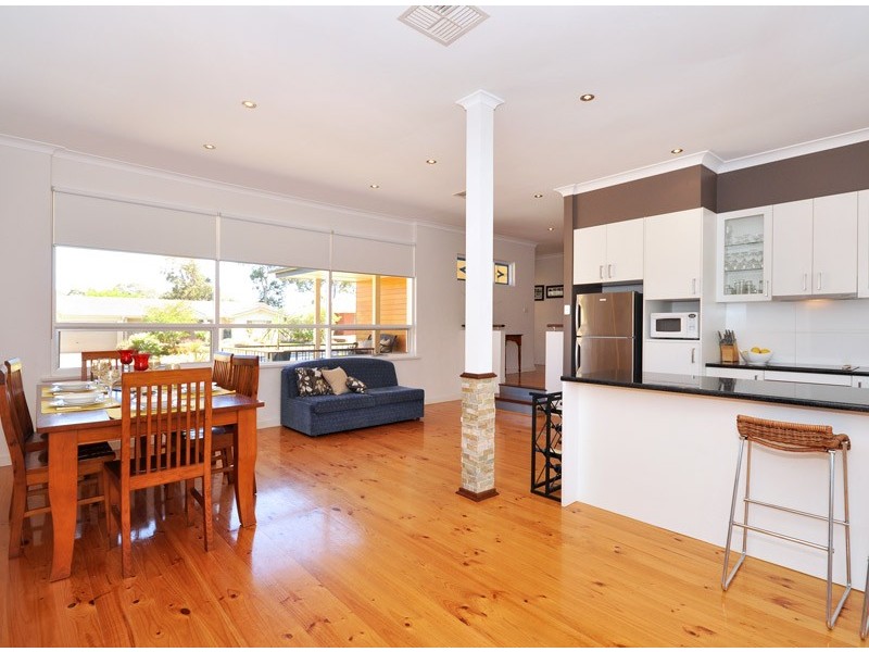 13 Caroline Street, Flagstaff Hill SA 5159