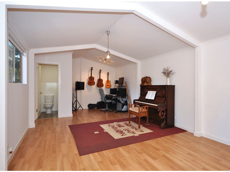 13 Caroline Street, Flagstaff Hill SA 5159