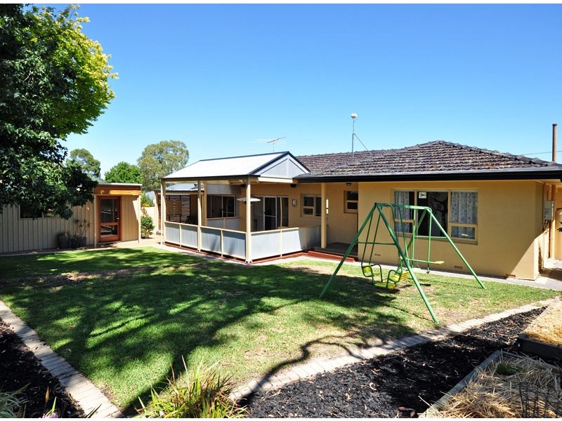 13 Caroline Street, Flagstaff Hill SA 5159