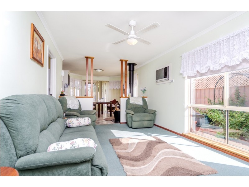 5 Seafarer Court, Seaford Rise SA 5169