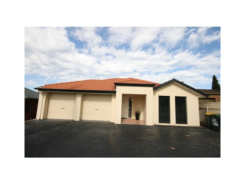 12 Holly Street, O’halloran Hill SA 5158