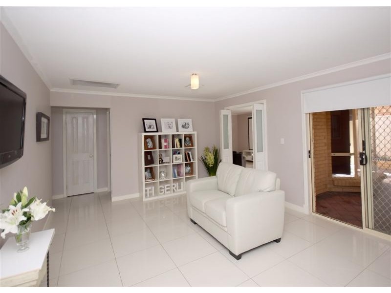 9 Newfield Drive, Reynella SA 5161