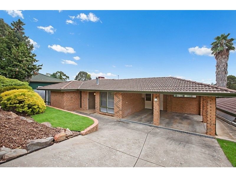 75 Pine Drive, Aberfoyle Park SA 5159