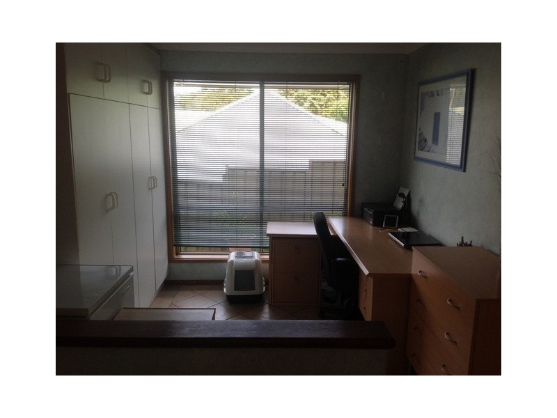 41 Alison Drive, Happy Valley SA 5159