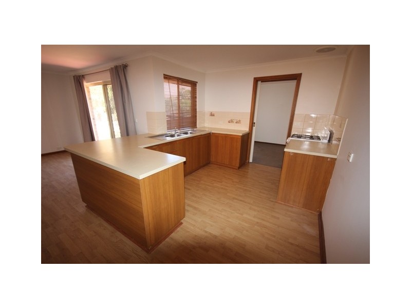 58 Black Road, Flagstaff Hill SA 5159