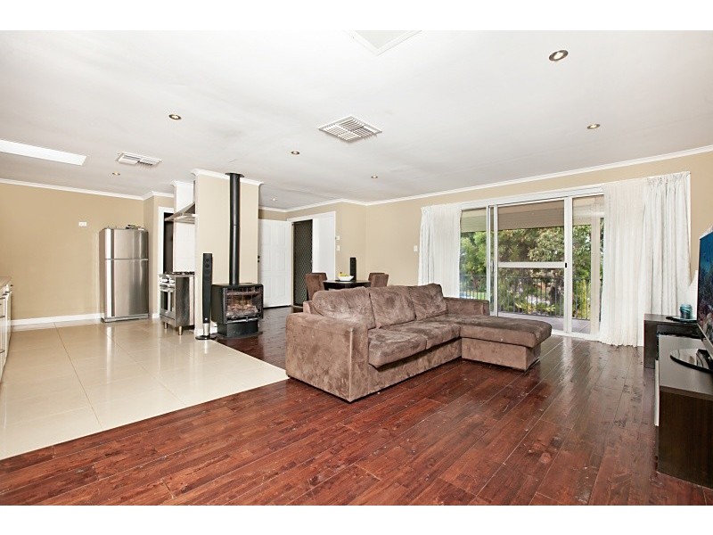 12 Martin Road, Morphett Vale SA 5162