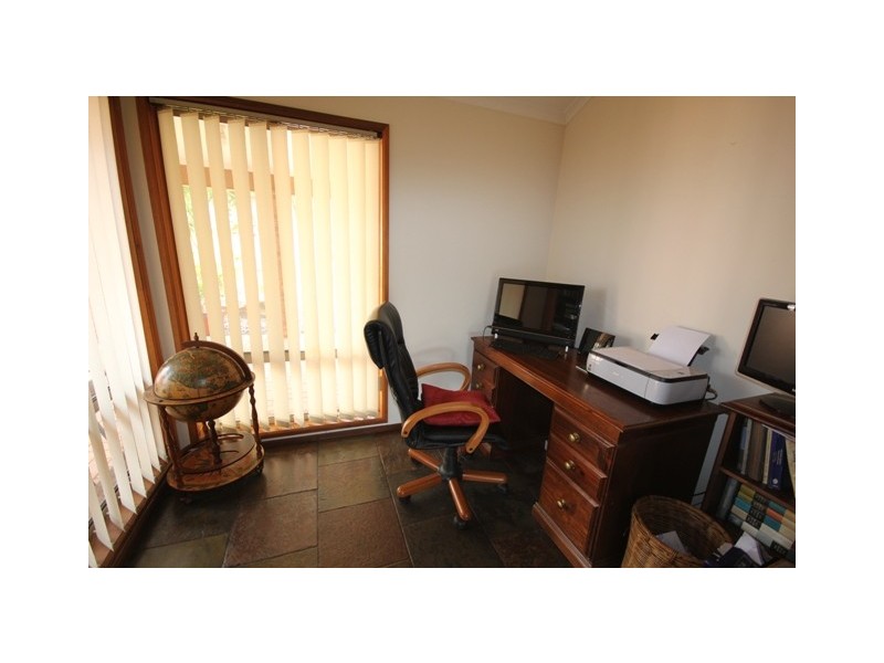 12 Vincent Boulevard, Flagstaff Hill SA 5159