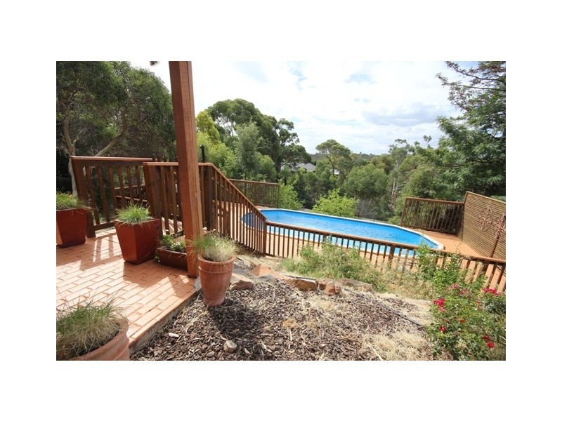 12 Vincent Boulevard, Flagstaff Hill SA 5159