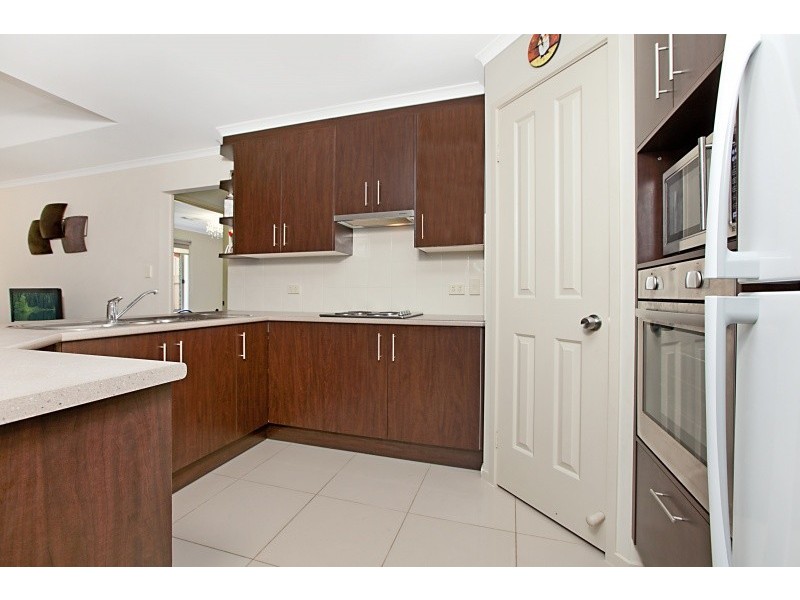 13 Edithburgh Avenue, Seaford Rise SA 5169
