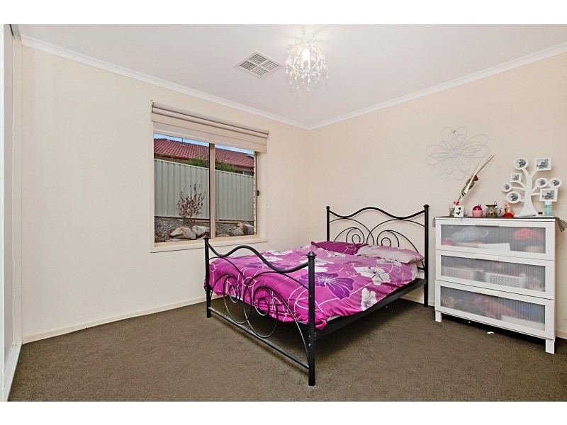 13 Edithburgh Avenue, Seaford Rise SA 5169