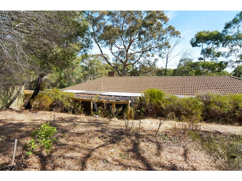 2 Glendale Avenue, Flagstaff Hill SA 5159