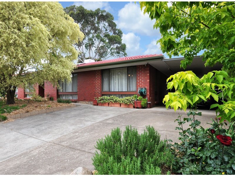 3 Bruce Street, Aberfoyle Park SA 5159
