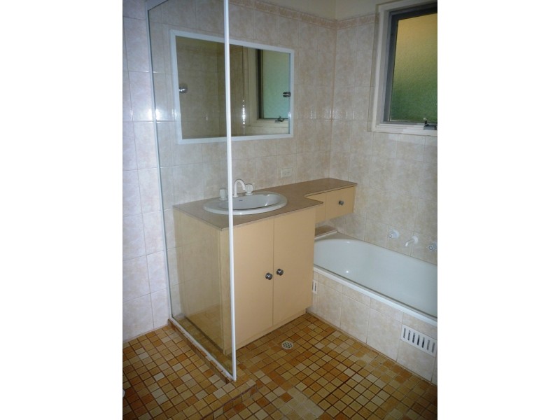 11 Mary Street, Happy Valley SA 5159