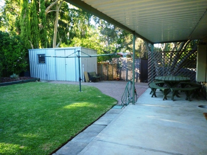 11 Mary Street, Happy Valley SA 5159