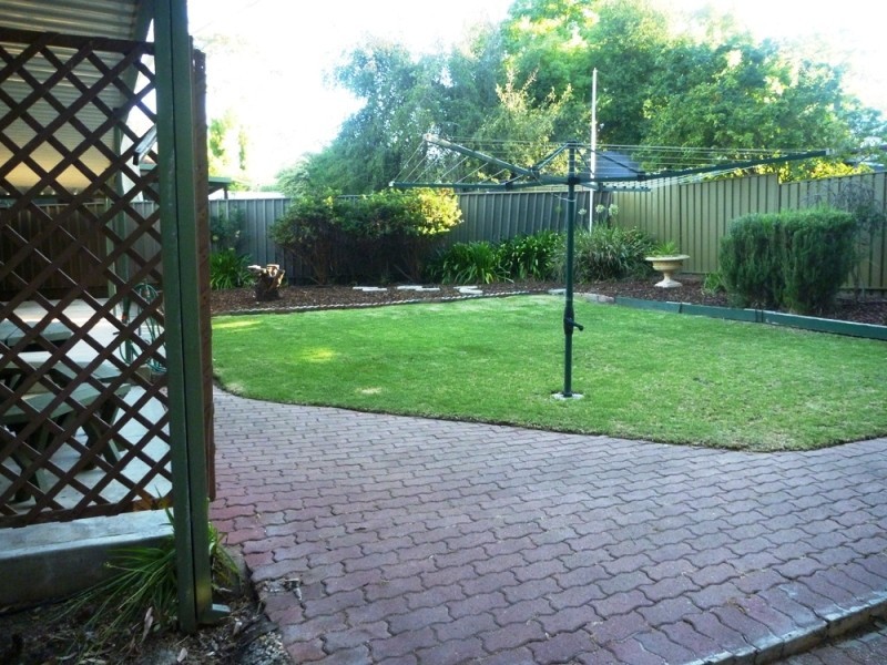 11 Mary Street, Happy Valley SA 5159