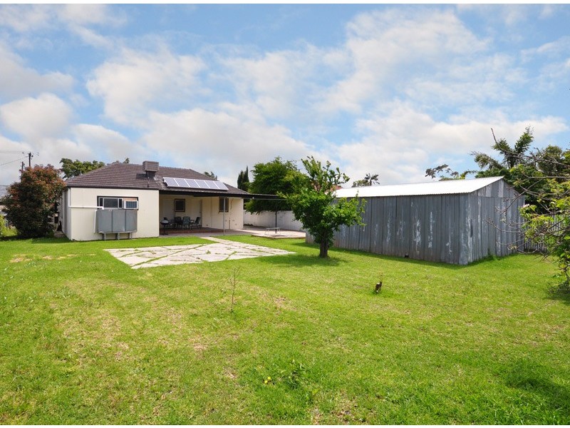 17 Wingfield Street, Clovelly Park SA 5042